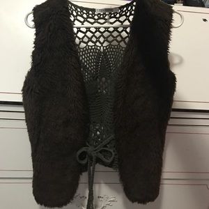 Faux fur vest by monoreno