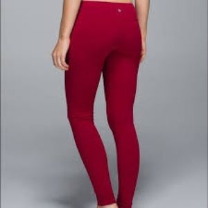 Lululemon Wunderunder Leggings (cranberry/sz 4)