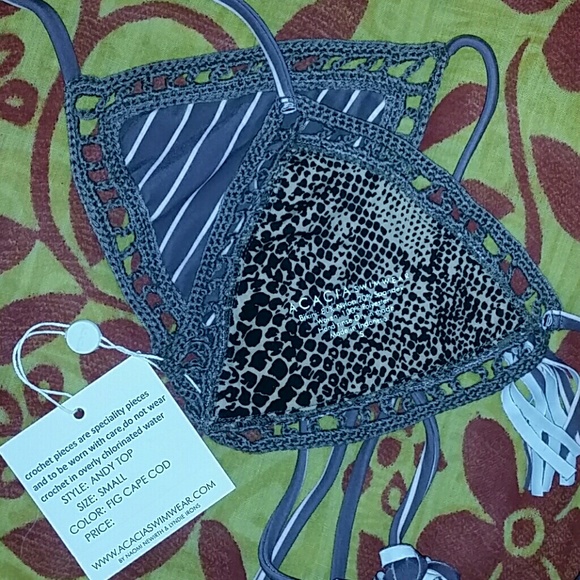 New acacia andy fig cape cod stripe bikini top nwt - Picture 4 of 4