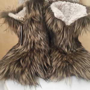 Abercrombie & Fitch Fur Slippers!