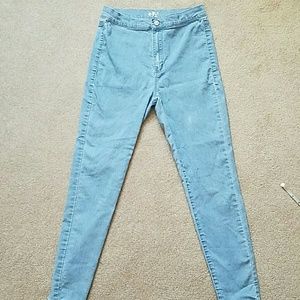 Junior denim jegging