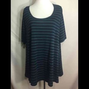 New Joan bass shirt size S/ M