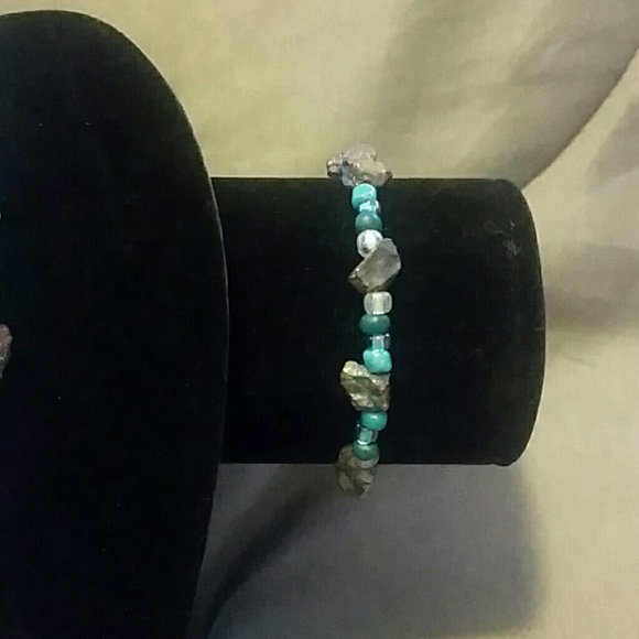 Custom Teal Bridal Crystal Drop Earrings Necklace Bracelet  Handmade earrings necklace and bracelet set