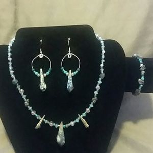 Handmade earrings necklace and bracelet set