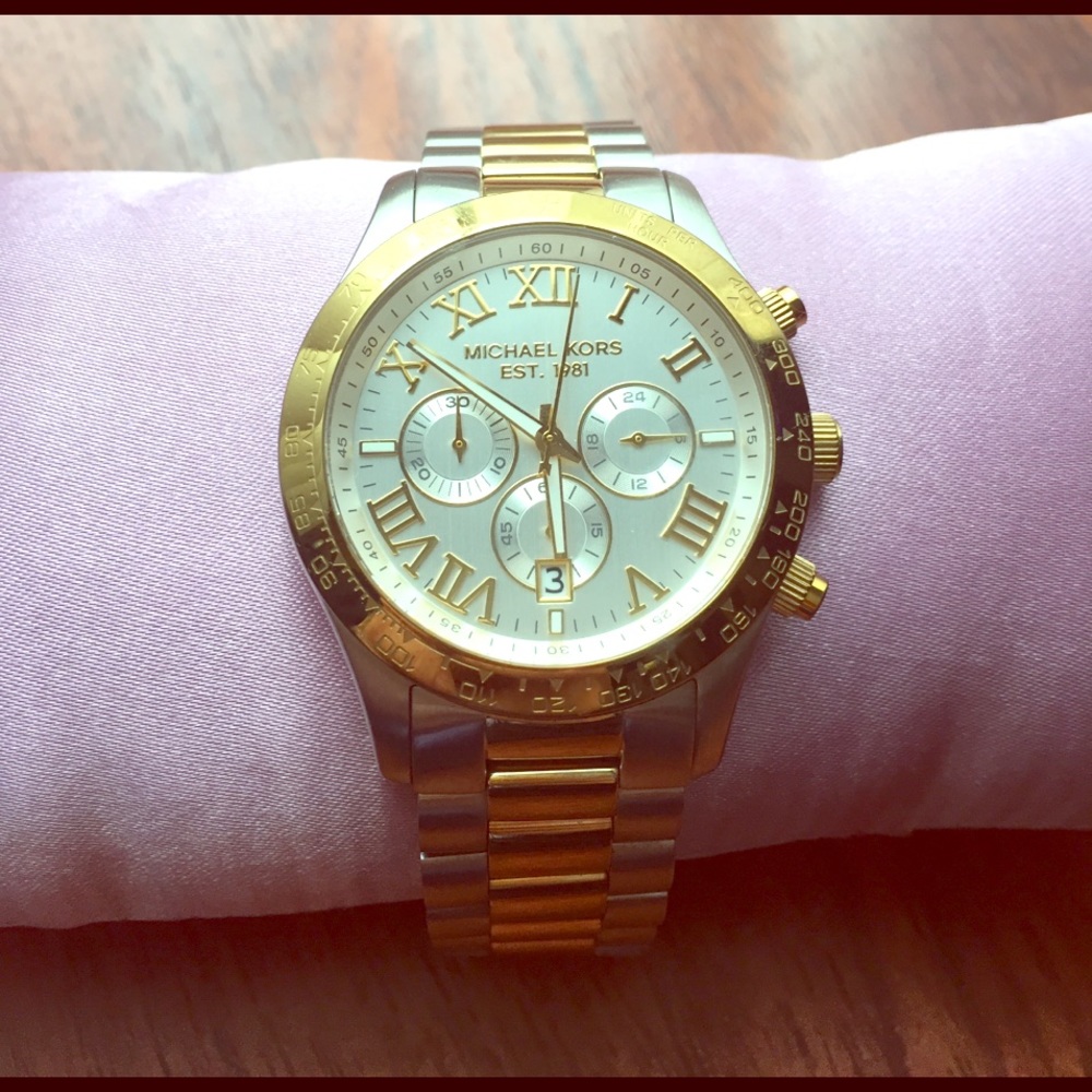Michael Kors Layton (Men/Women's) 2-Tone Watch