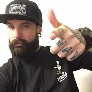 Meet your Posher, Nicky