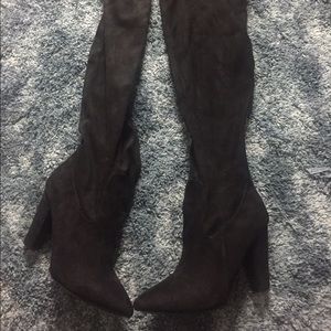 BLACK SUEDE OVER THE KNEE BOOTS