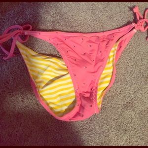 cute tommy Hilfiger bikini bottoms!