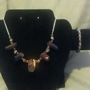 Handmade necklace and bracelet set