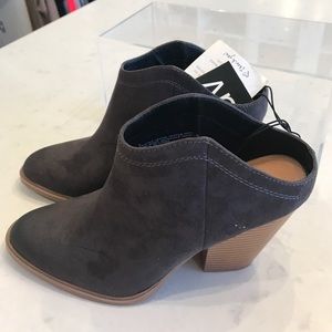 Gray slip on bootie