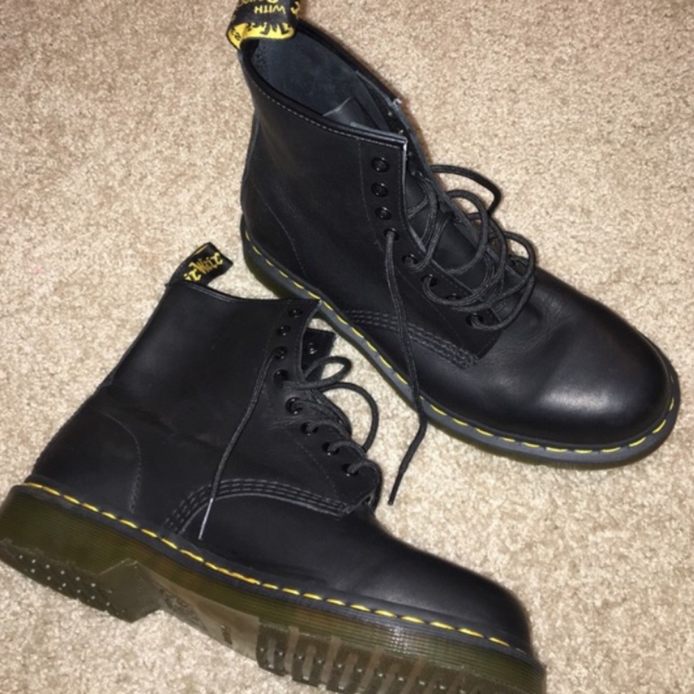 Black Size 9 Doc Martens