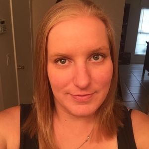 Meet your Posher, Karie