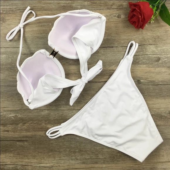 Only Xl bottom left ! - Picture 2 of 4