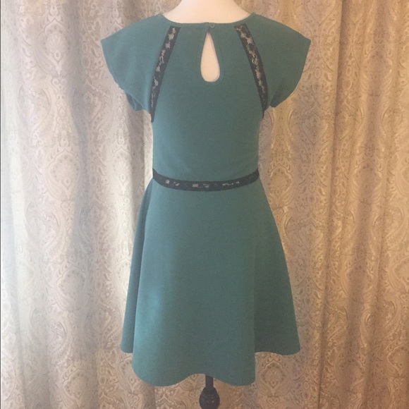 Teal Harper & Zoe Dress - Picture 3 of 4