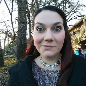 Meet your Posher, Staci