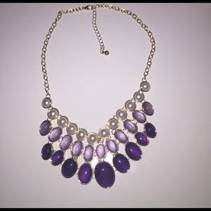 Pearl and purple jewel gold necklace
