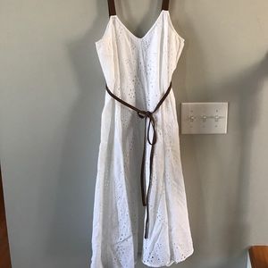 💕Sale!💕 White Maternity dress- NWOT