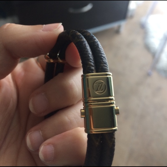 SOLD LOUIS VUITTON Keep it Twice Monogram Bracelet - Picture 5 of 6