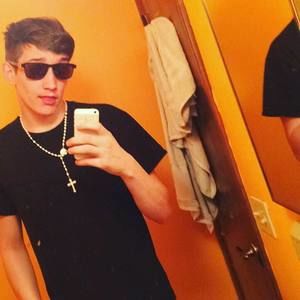 Meet your Posher, Caleb