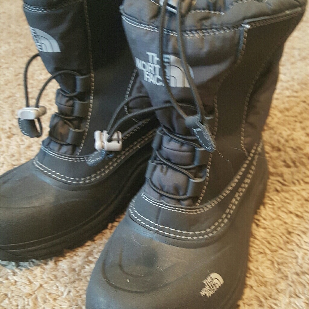Northface snow boots