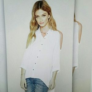 Open Shoulder Soft Button Down