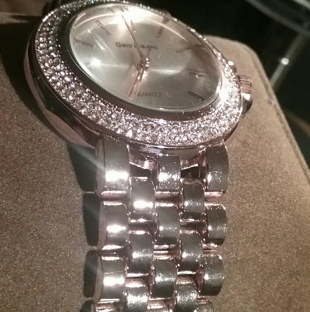 GINO MILANO QUARTZ WATCH