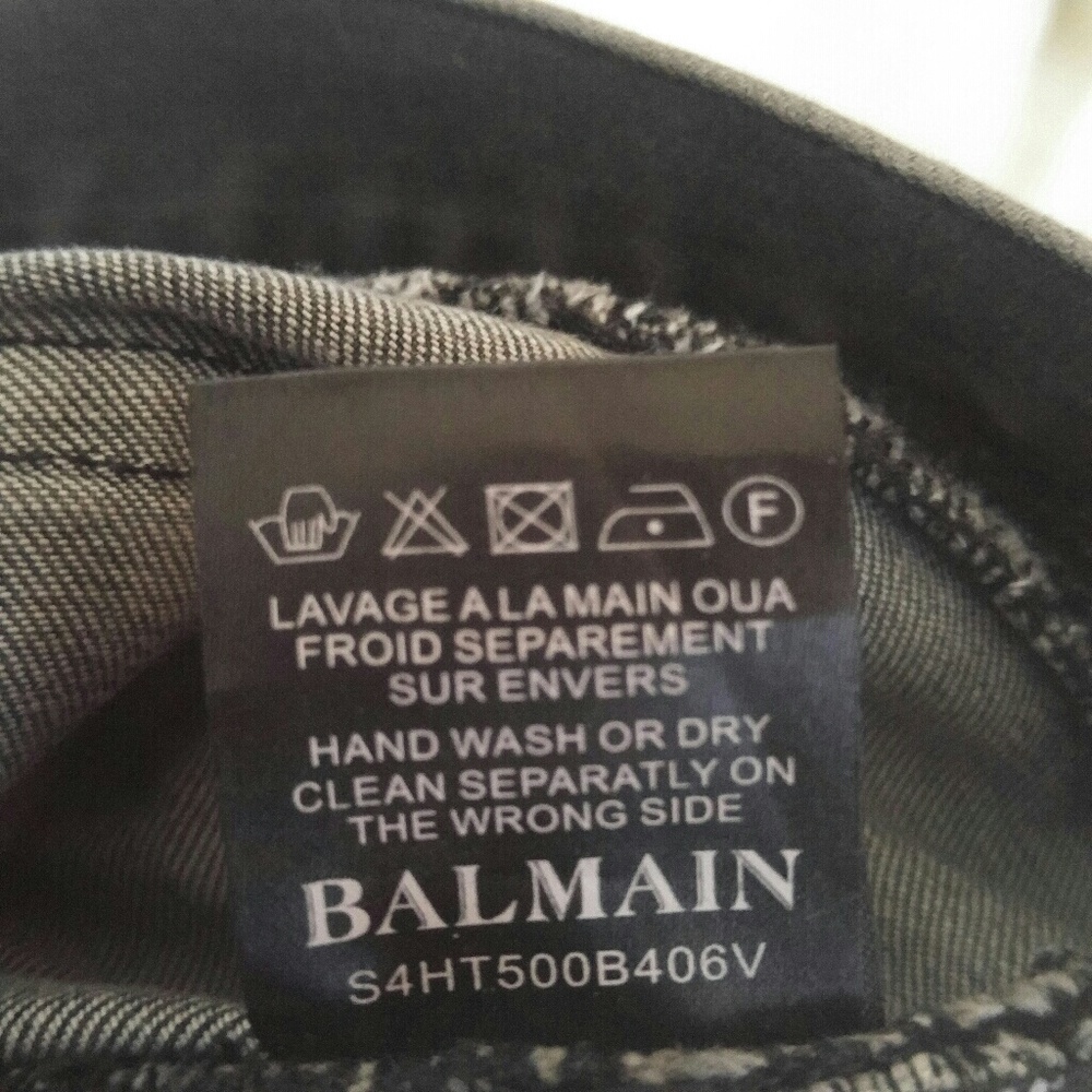 Balmain - Picture 5 of 5