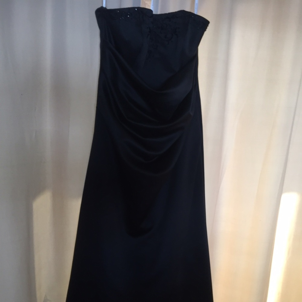 Davids Bridal formal/bridesmaids dress (black)