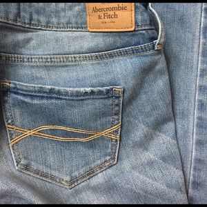 Abercrombie & Fitch jeans