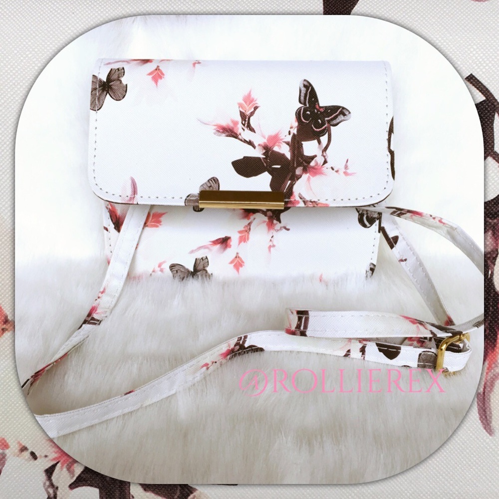 Host Pick!✨ Butterfly Bag 🇺🇸Sale - Picture 7 of 8