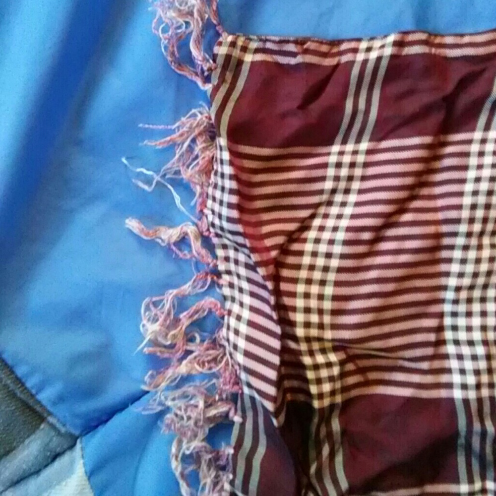 Polyester Scarf, Striped - Picture 3 of 3