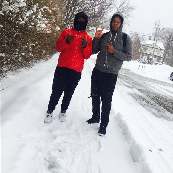 Meet your Posher, Devin - Picture 1 of 1