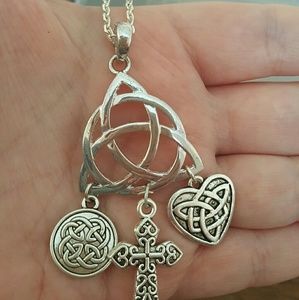 Celtic Knots necklace