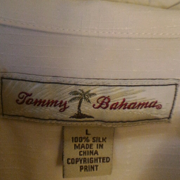 Tommy Bahama black marlin lounge shirt - Picture 4 of 4
