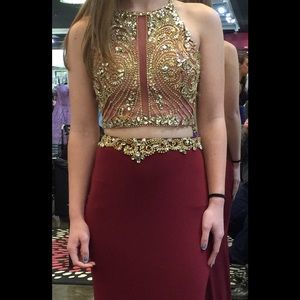 Burgundy and Gold Jovani Prom Dress Size 0