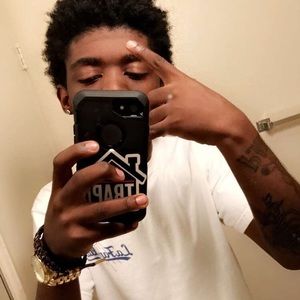 Meet your Posher, Broderick