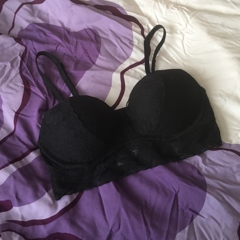 black bralette