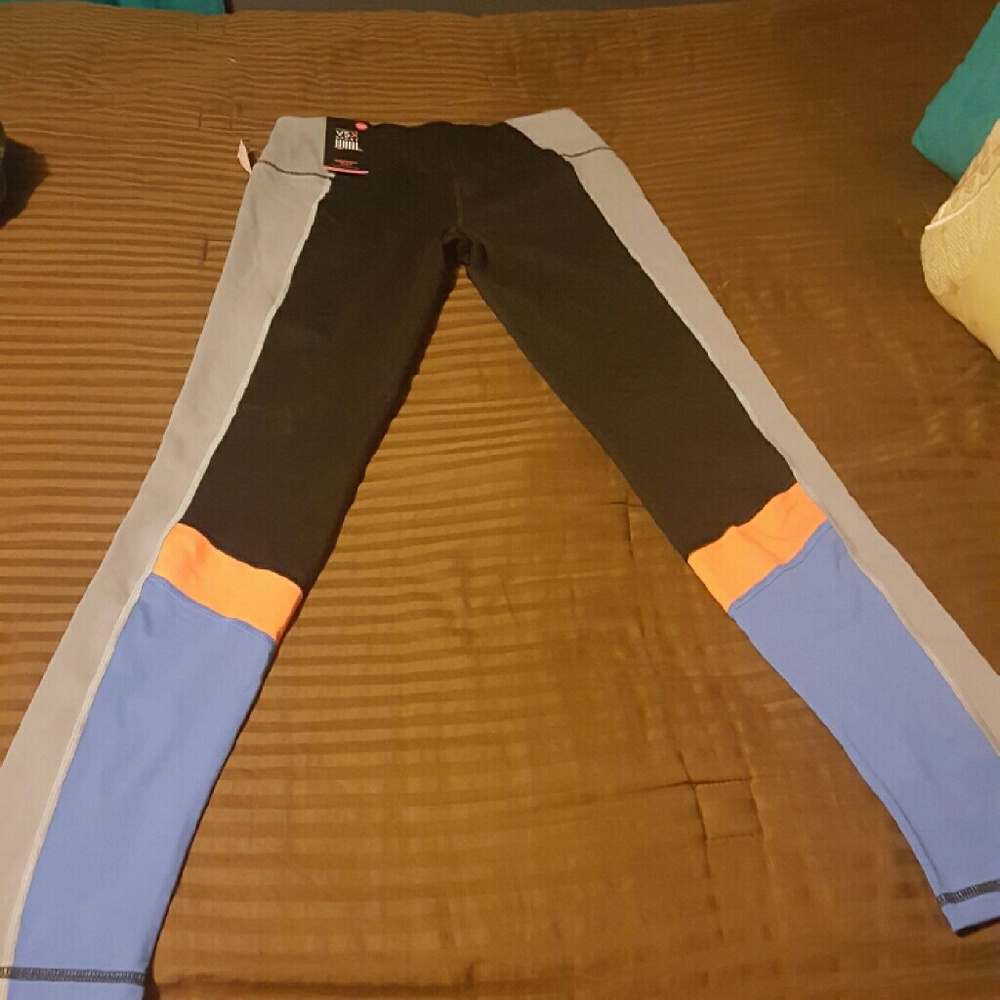 Knockout  Victoria Secret  leggings