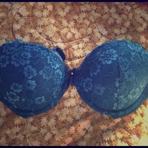 H&M lace push-up bra 34C.  New without tags