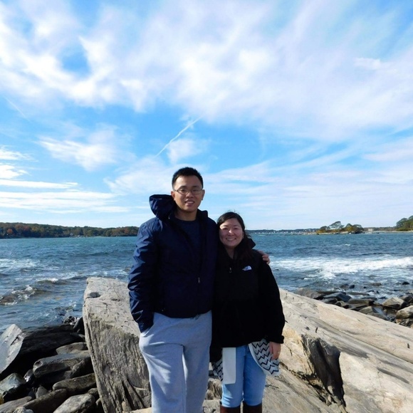 Meet your Posher, Kim - Picture 2 of 3