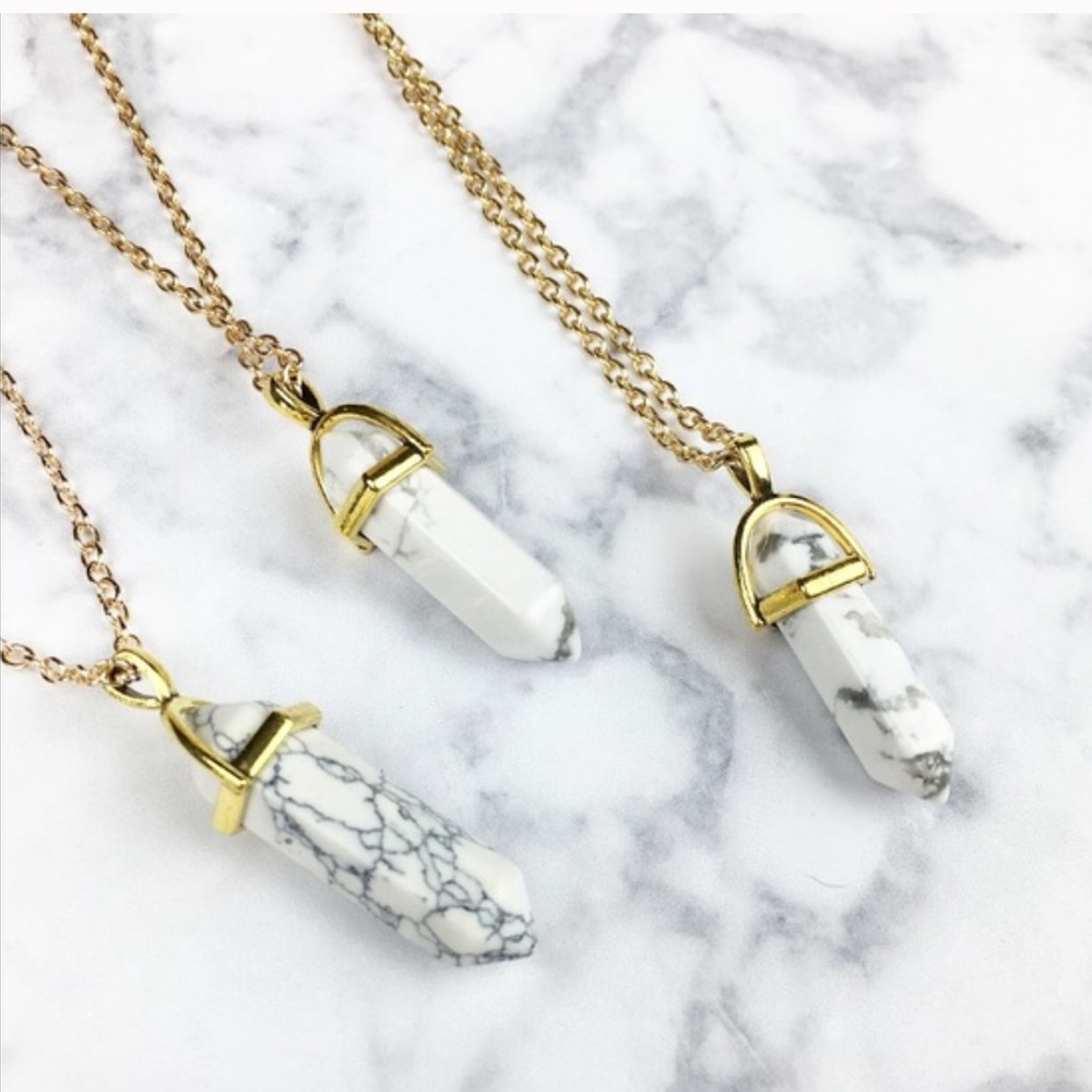 SILVER CHAIN marble pendant!