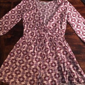 EUC HOLLISTER ROMPER 💁🏼