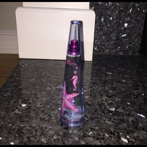 L'Eau D'Issey Eau De Toilette