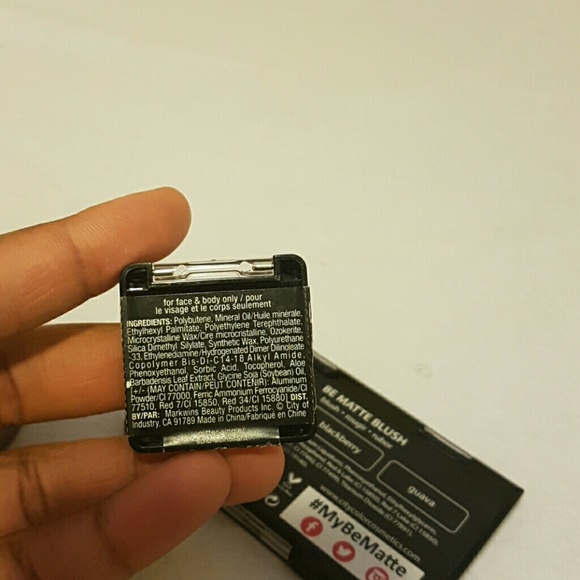 Makeup bundle - Picture 5 of 5