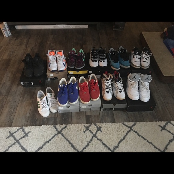 Jordan's.. kobes 8.. Nike ... air trainer - Picture 1 of 1