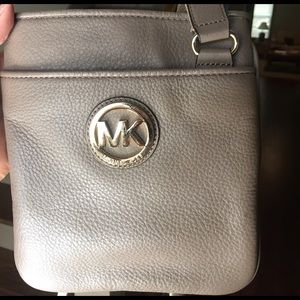 Michael Kors Fulton Messenger Crossbody Purse!