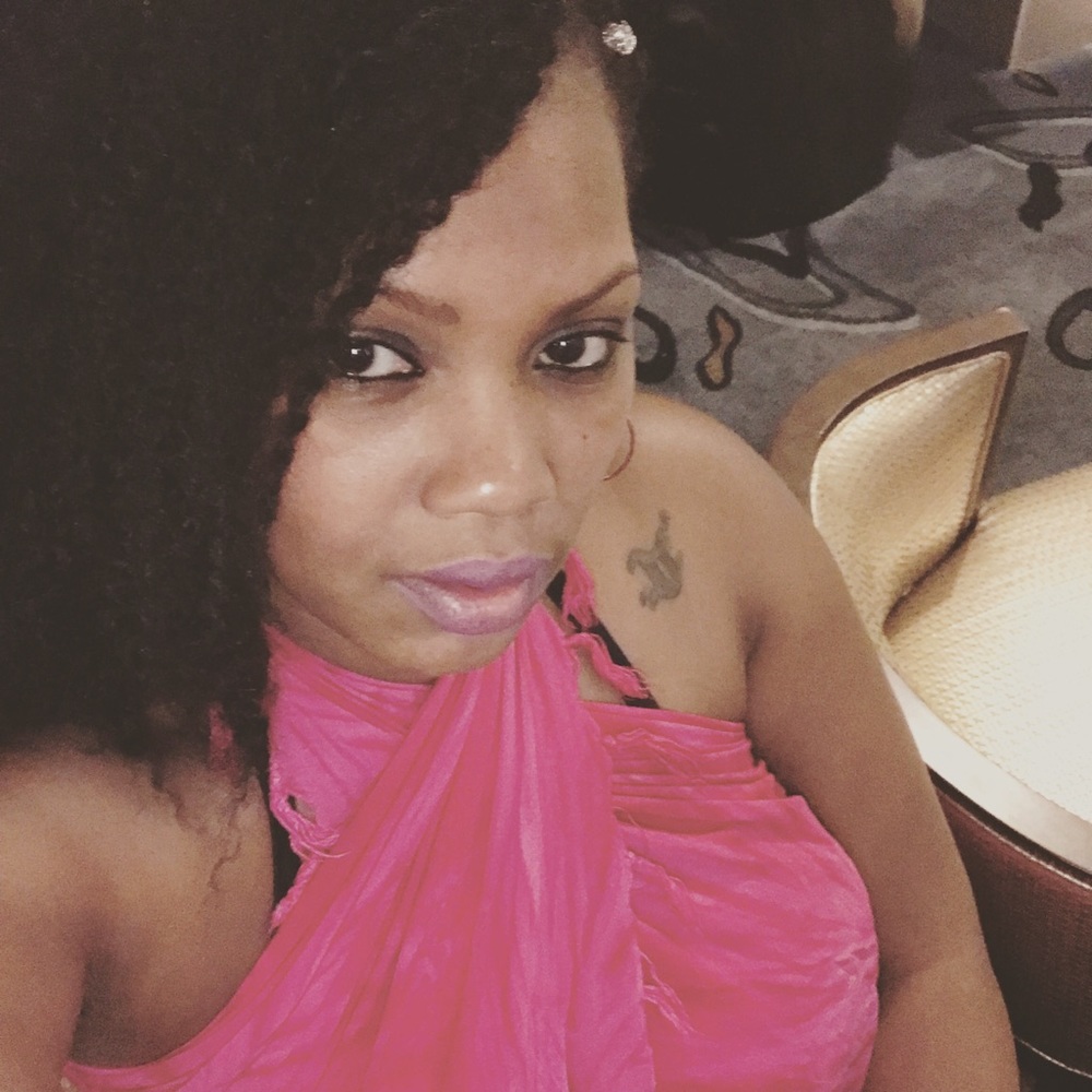 Meet your Posher, Sharon