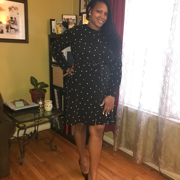 Meet your Posher, Sharon - Picture 4 of 6