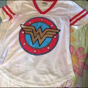Wonder Woman jersey