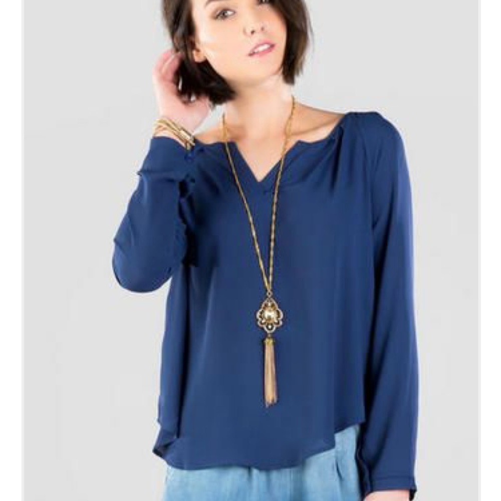 Francesca's Ramada Blouse in Navy